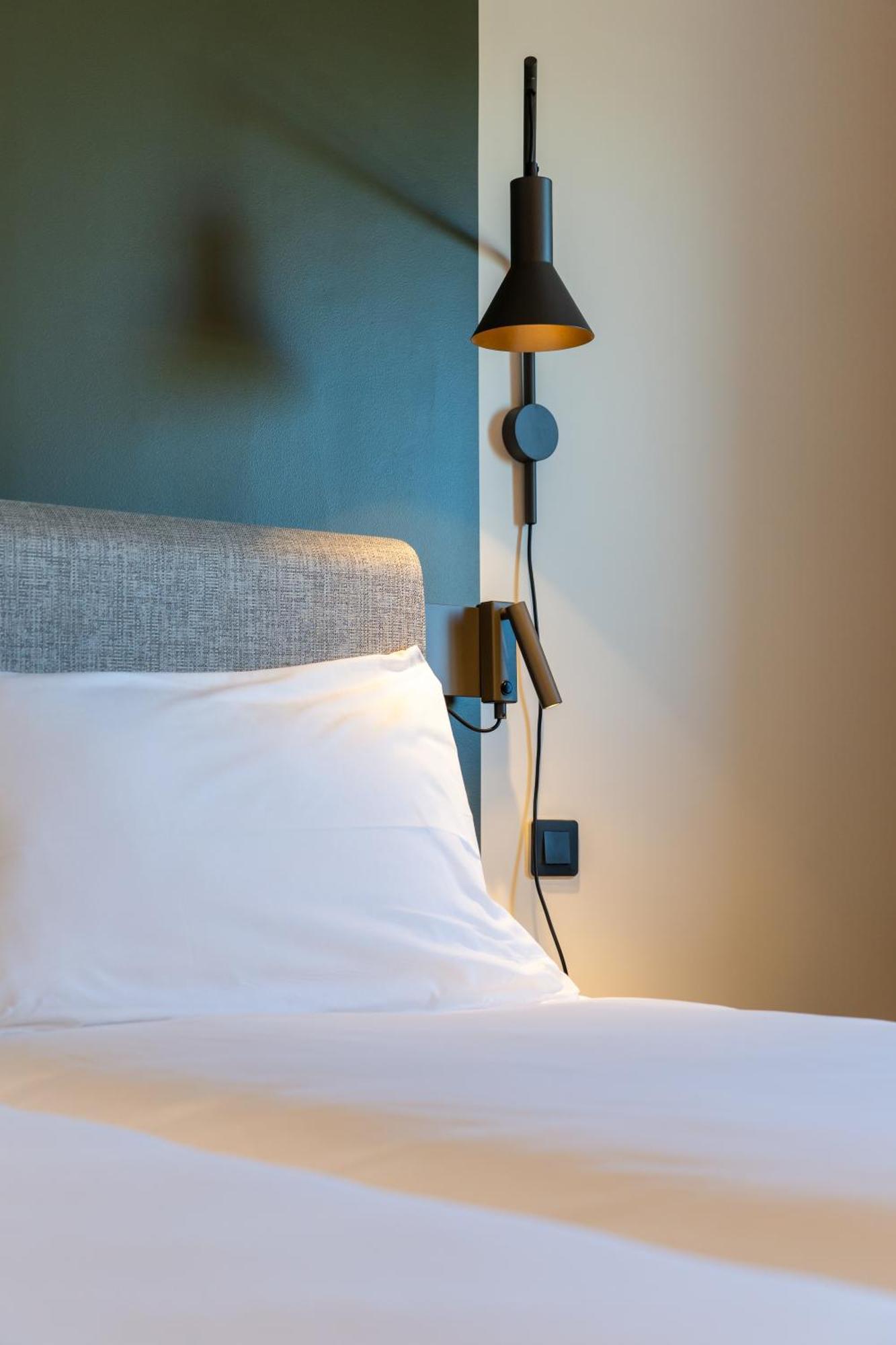 Ibis Saint Paul Trois Chateaux Exterior foto